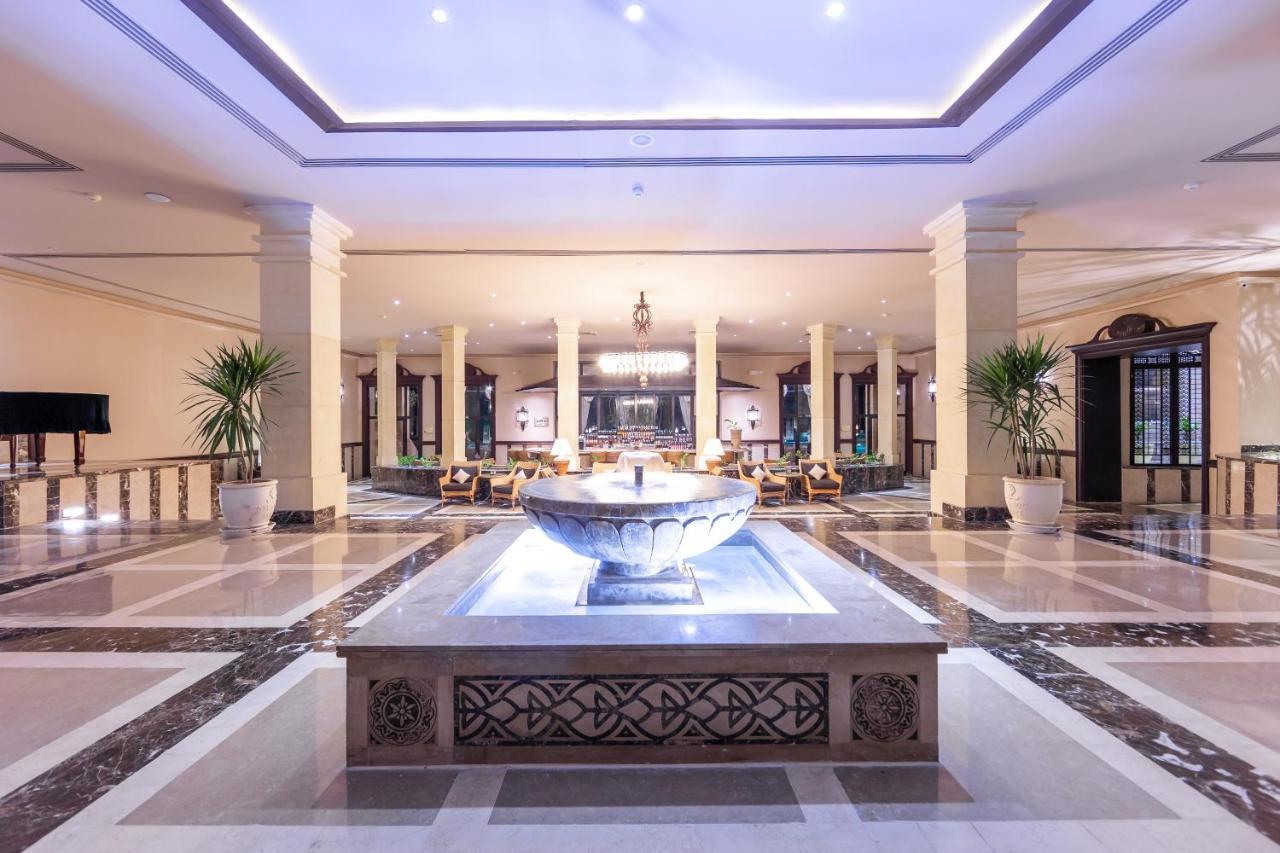 The Makadi Spa Hotel - Couples Only 18 Years Plus Hurghada Zewnętrze zdjęcie The lobby of the hotel