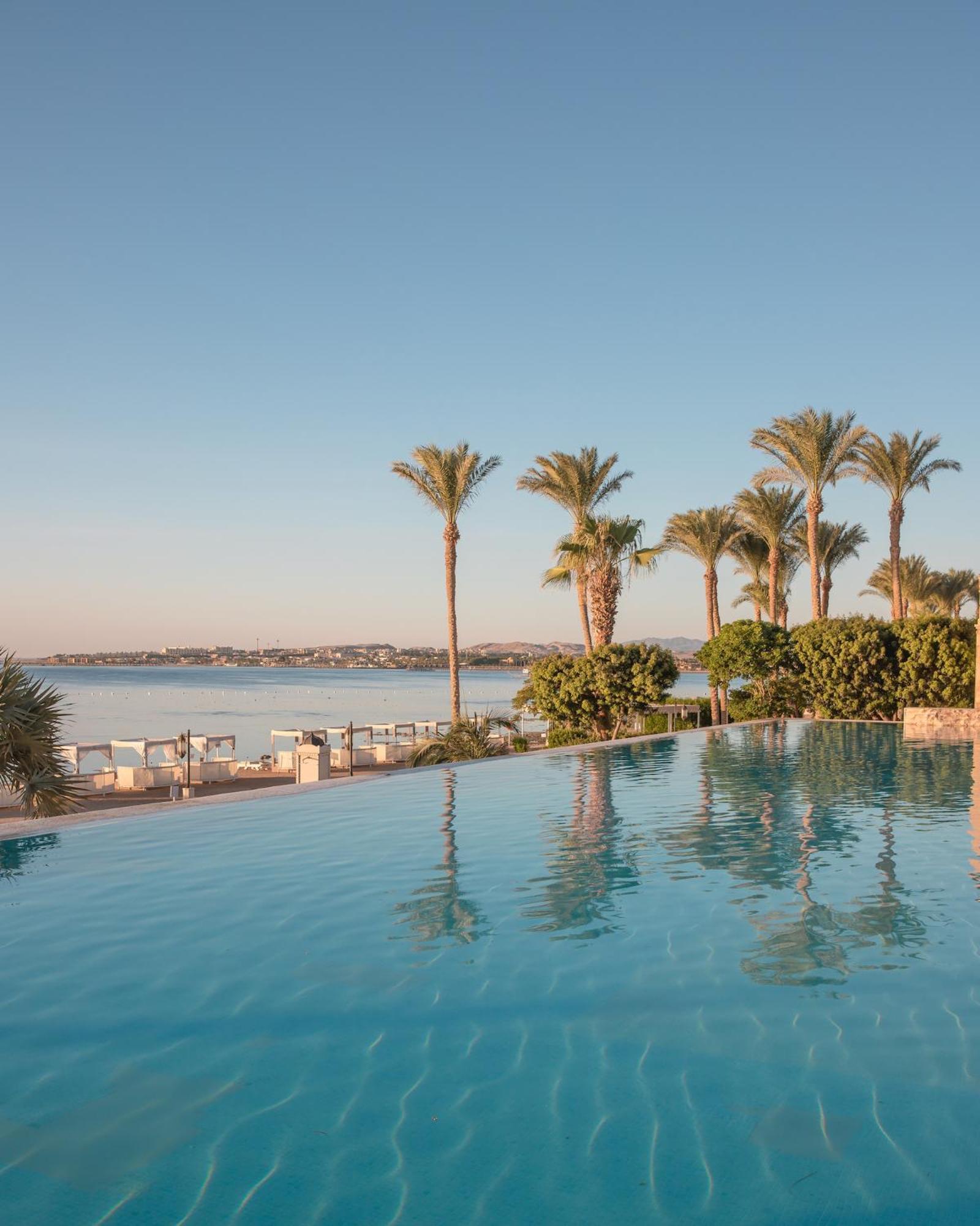 The Makadi Spa Hotel - Couples Only 18 Years Plus Hurghada Zewnętrze zdjęcie The pool at the resort
